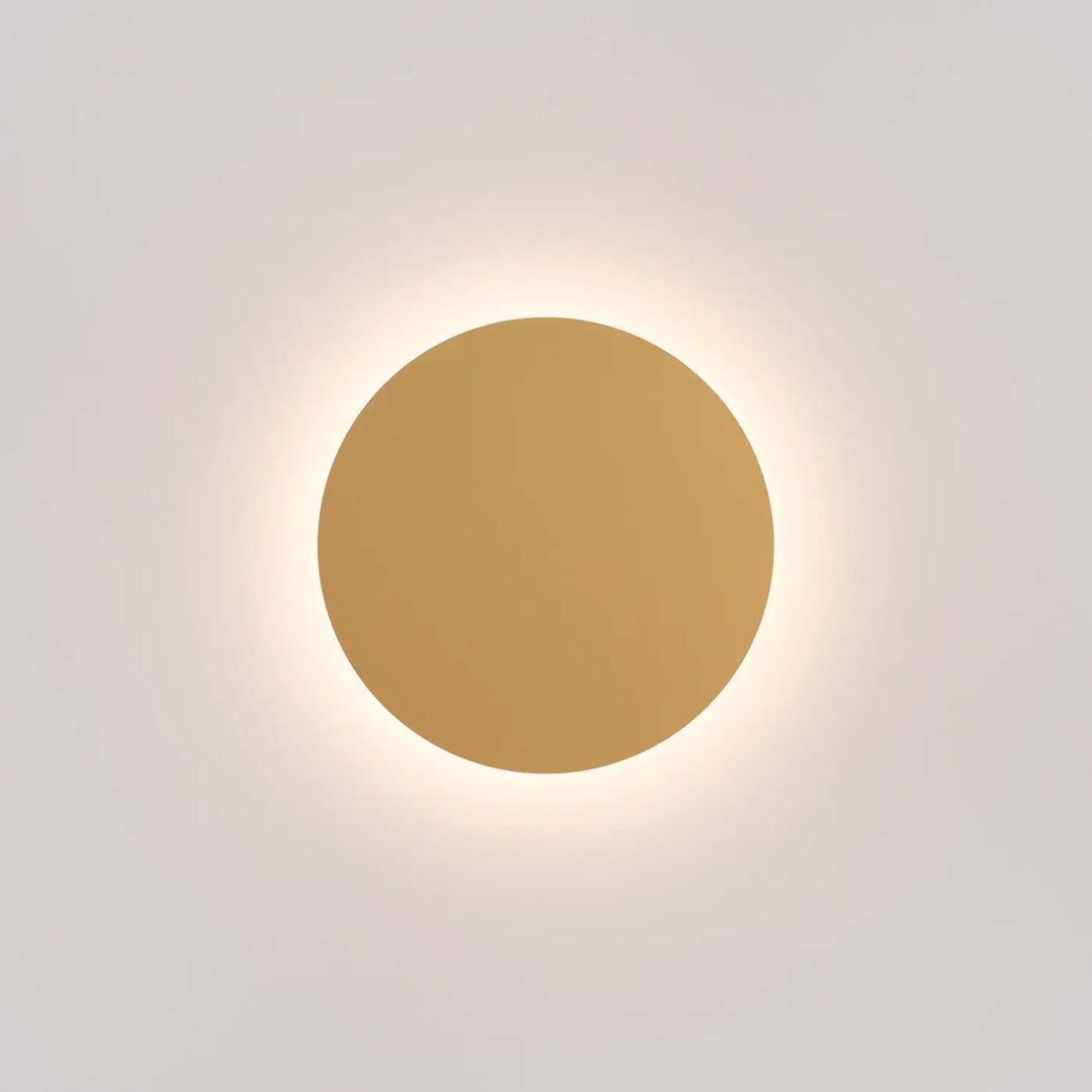 Applique murale moderne borGen 3000k doré avec finition minimaliste circulaire et lumière ambiante douce
