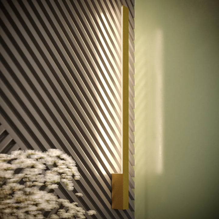 Applique murale lahti s 4000k doré avec module led minimaliste pour solutions imprévisibles et lumière chaude