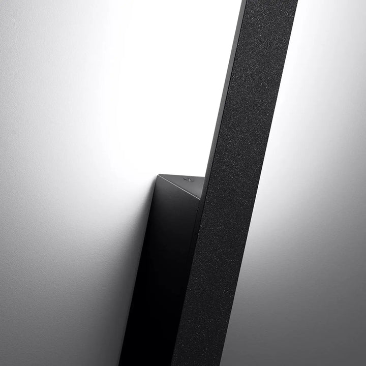Applique murale sappe l 4000k noir avec boîtier étroit et module led intégrés pour un éclairage moderne