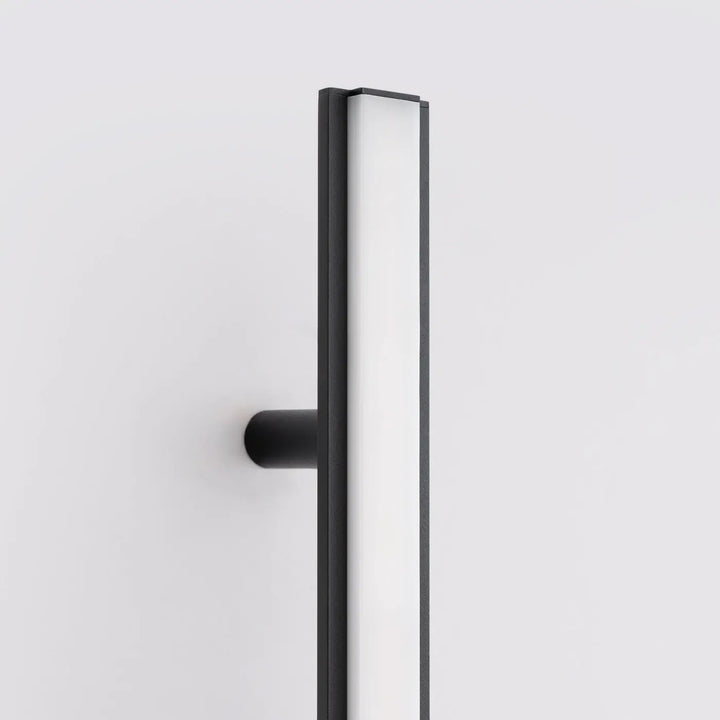 Applique murale lagom 90 noir avec design minimaliste et excellente finition éclairage 3000k collection lagom allie