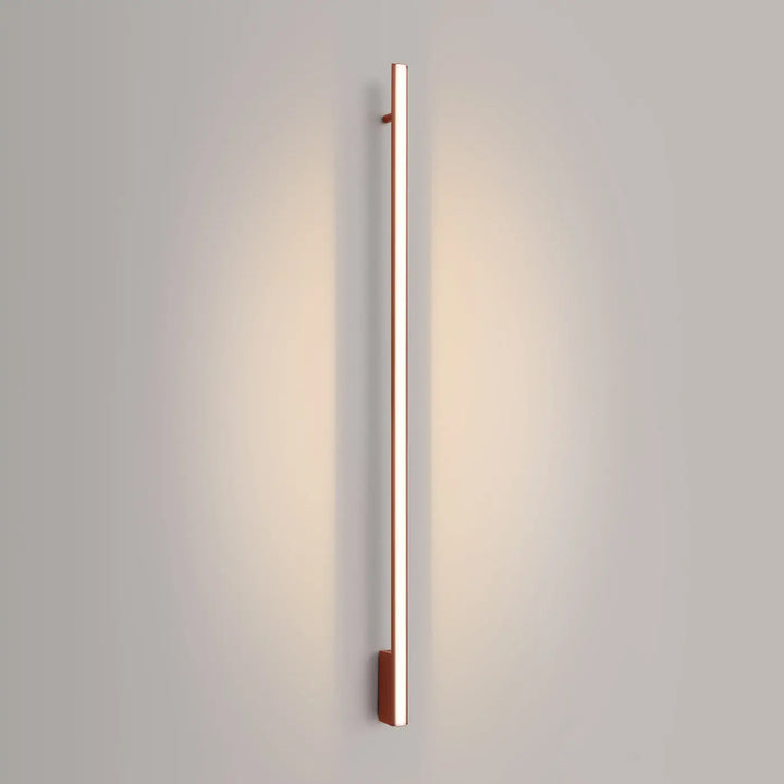 Applique murale lagom 150 led rouge ocre en finition cuivre design minimaliste avec excellente finition et éclairage chaud