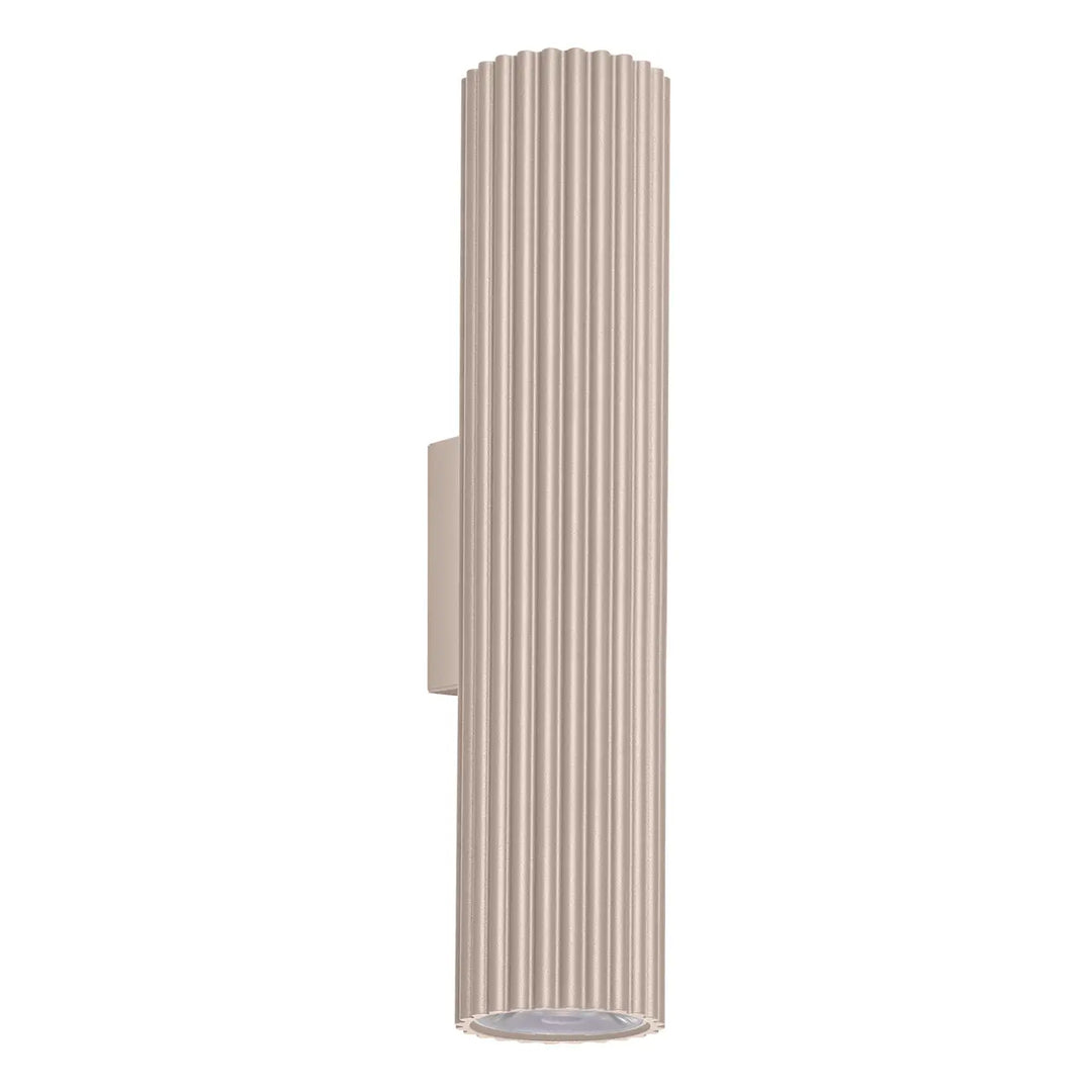 Applique murale ivar taupe en beige rainurée avec design expressif et confort d’utilisation pour un éclairage moderne