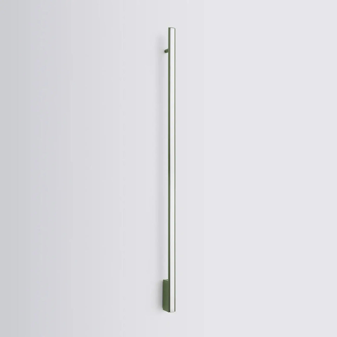 Applique murale lagom 150 led 3000k vert olive avec poignée métal argenté design minimaliste et excellente finition