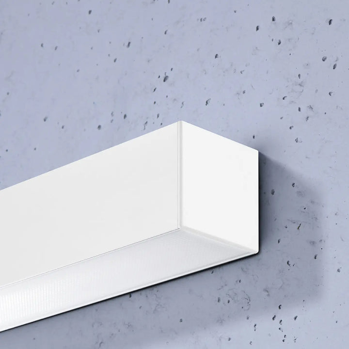 Applique murale blanche de la collection pinne avec module led et paramètres d’éclairage 3000k minimaliste