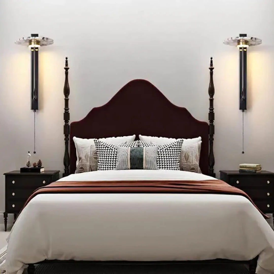Applique Murale Longue Élégante Noire Dorée Et Marbre

