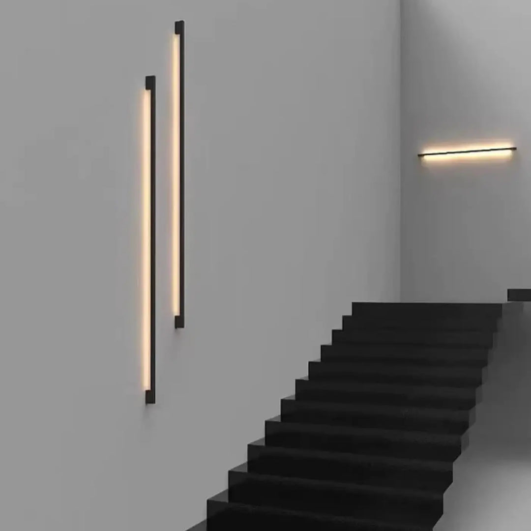 Applique Murale Moderne Verticale LED Noire Design Linéaire
