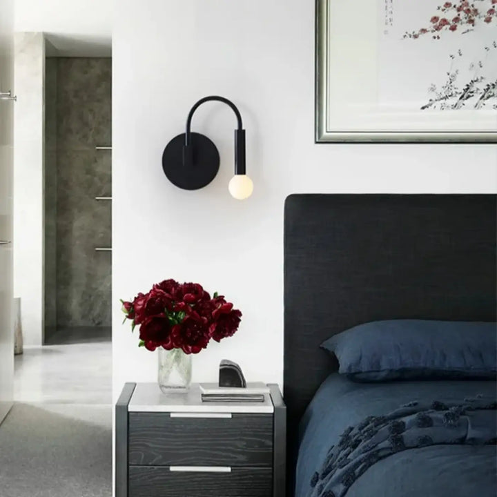 Applique Murale Noir Minimaliste Idéal Pour Une Chambre Moderne