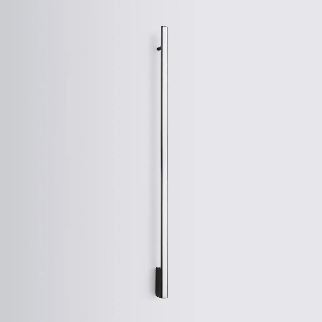 Applique murale lagom 150 4000k noir avec poignée moderne chrome et base noire pour plafonniers linéaires lumière chaude