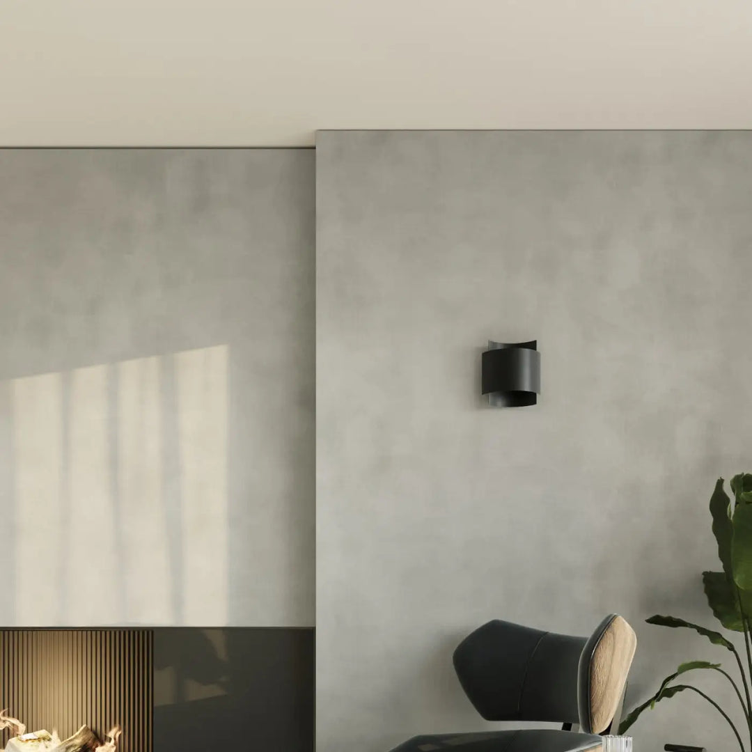 Applique murale impact noir avec design original fera et luminaire mural intemporel minimaliste et courbé