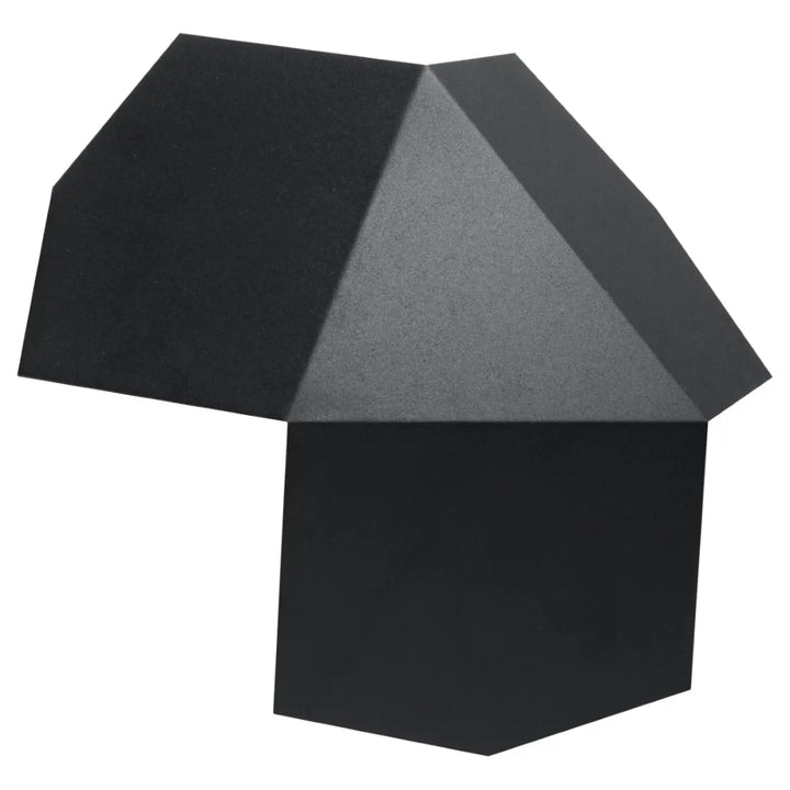 Applique murale tre noire en mousse acoustique géométrique avec base hexagonale et sections de toit triangulaires design original fera