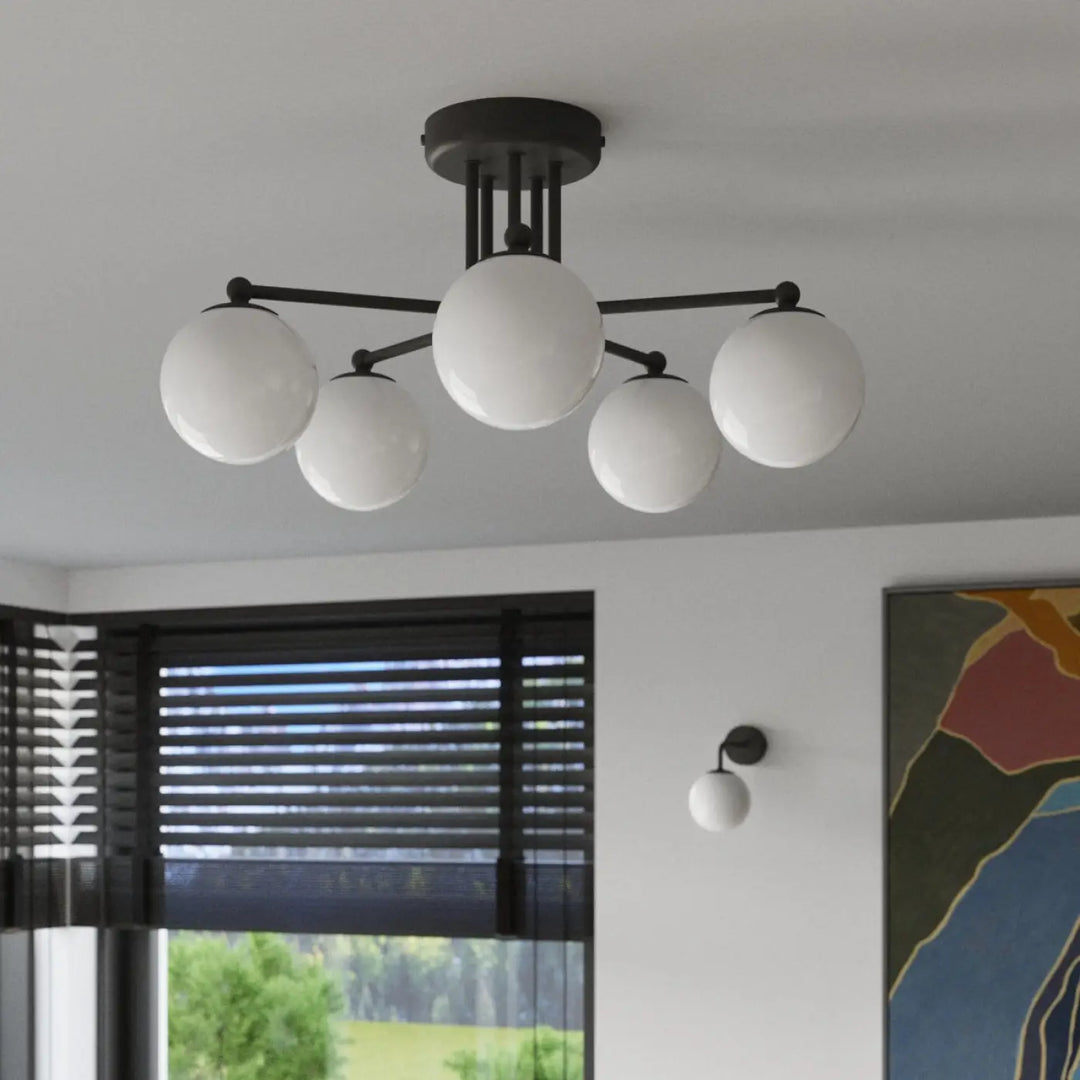 Applique murale astral 1 noir avec cinq globes en verre givré collection astral édition minimaliste lampe astral