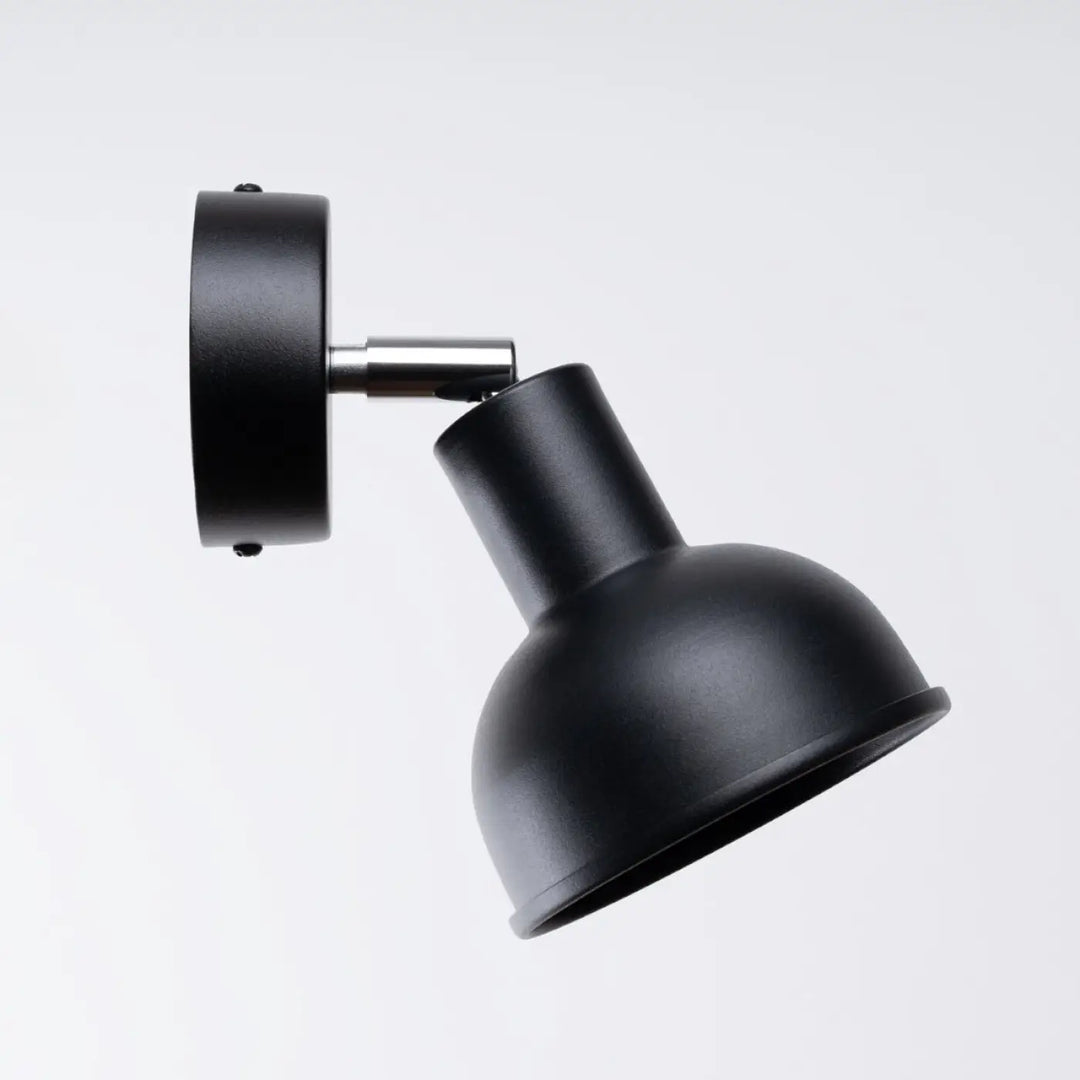 Applique murale lampe elba noir mat avec design moderne minimalisme combiné et éléments subtils