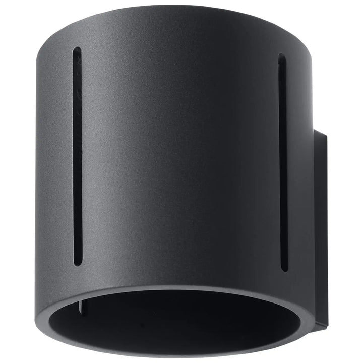 Applique murale inez noire cylindrique avec perforation linéaire et finition mate pour extérieur moderne