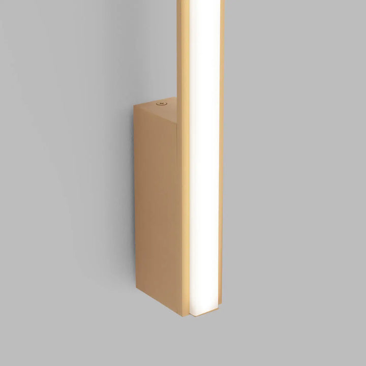 Applique murale lagom 150 led 4000k or en design minimaliste avec excellente finition et éclairage led blanc doux