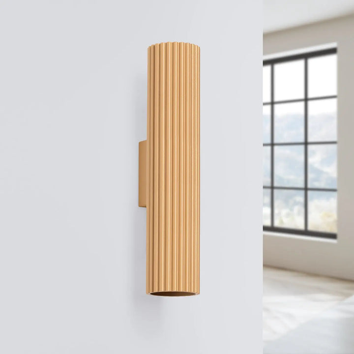 Applique murale karbon 30 or en finition or avec design minimaliste et ampoules gu10 interchangeables