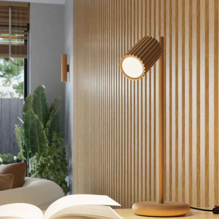 Applique murale karbon 30 or en bois avec abat-jour cylindrique cannelé design minimaliste et ampoules gu10 interchangeables