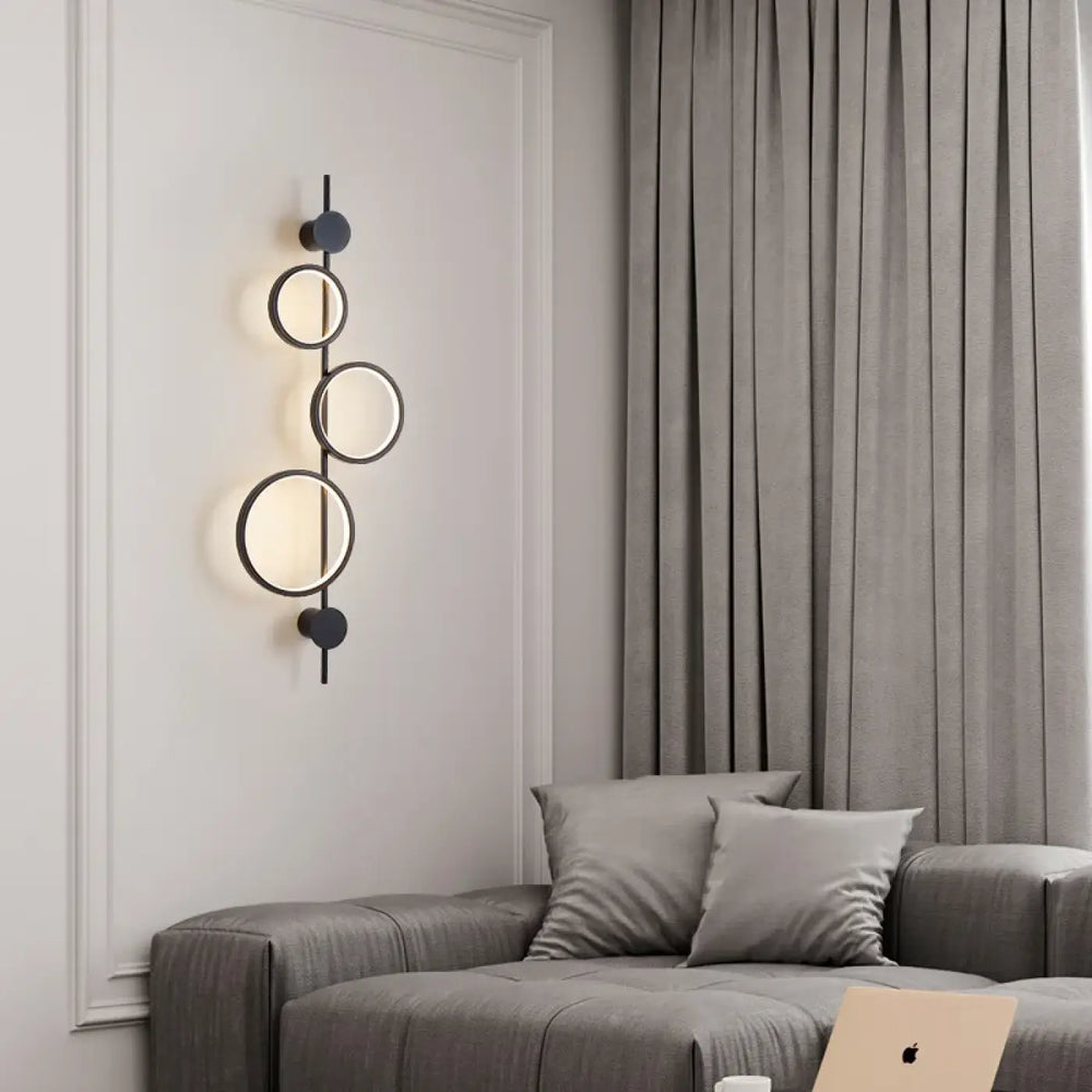 Applique Murale Originale Noir Ou Grise Avec 3 Cercles En LED Élégante