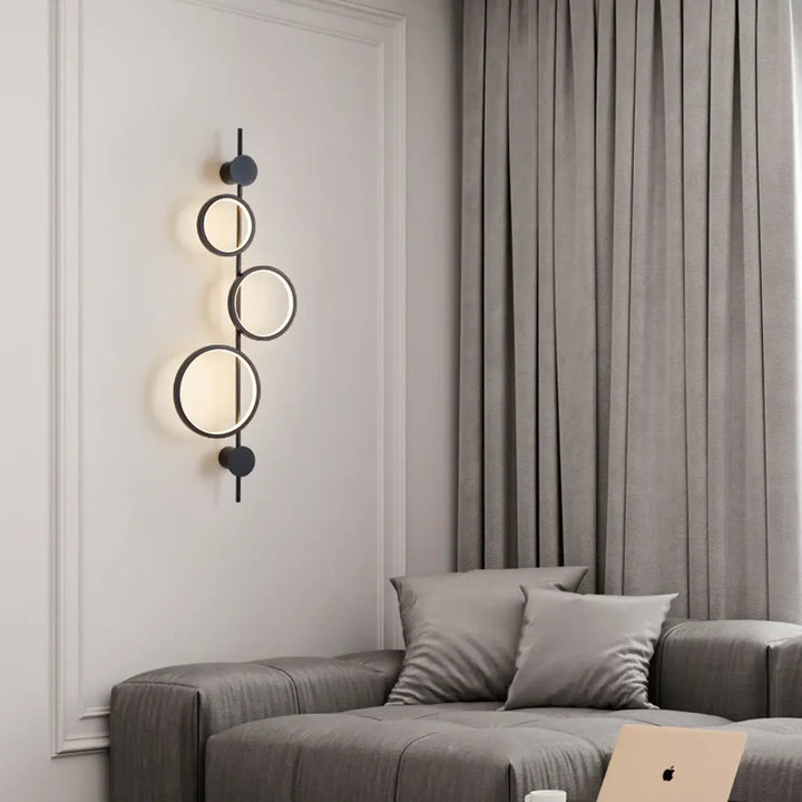 Applique Murale Originale Noir Ou Grise Avec 3 Cercles En LED Élégante
