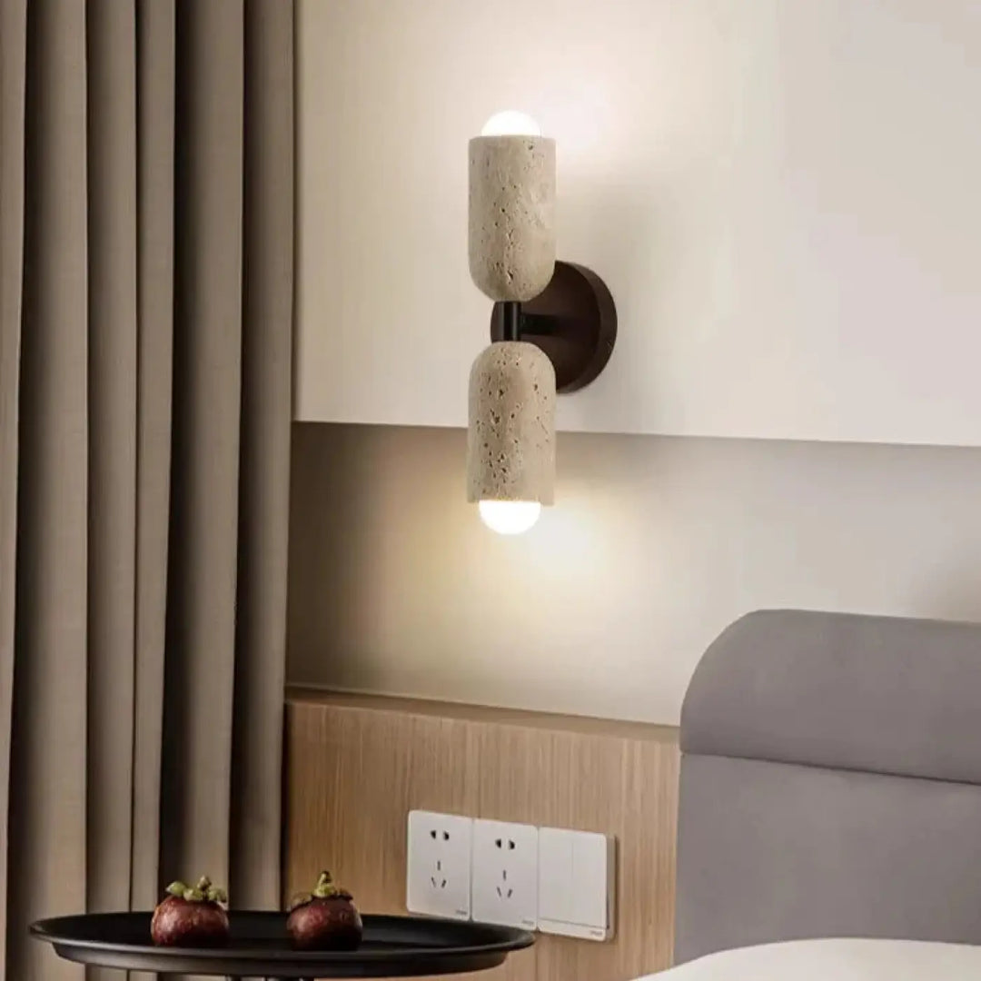Applique murale en pierre avec un support en bois et à LED

