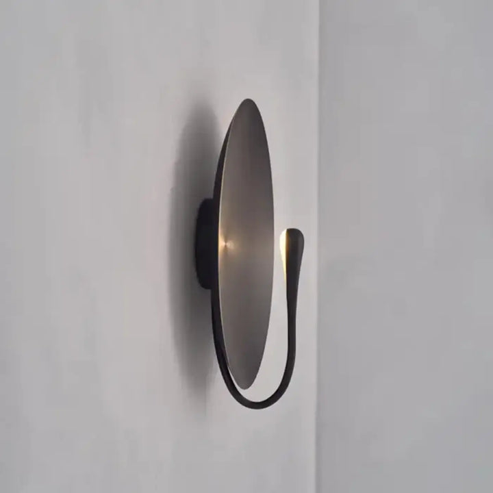 Applique murale ronde design moderne disque métal lumière douce

