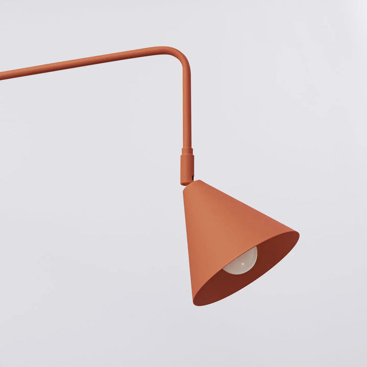 Applique murale moderne NOX rouge ocre avec forme exceptionnellement légère et caractère distinct en design minimaliste