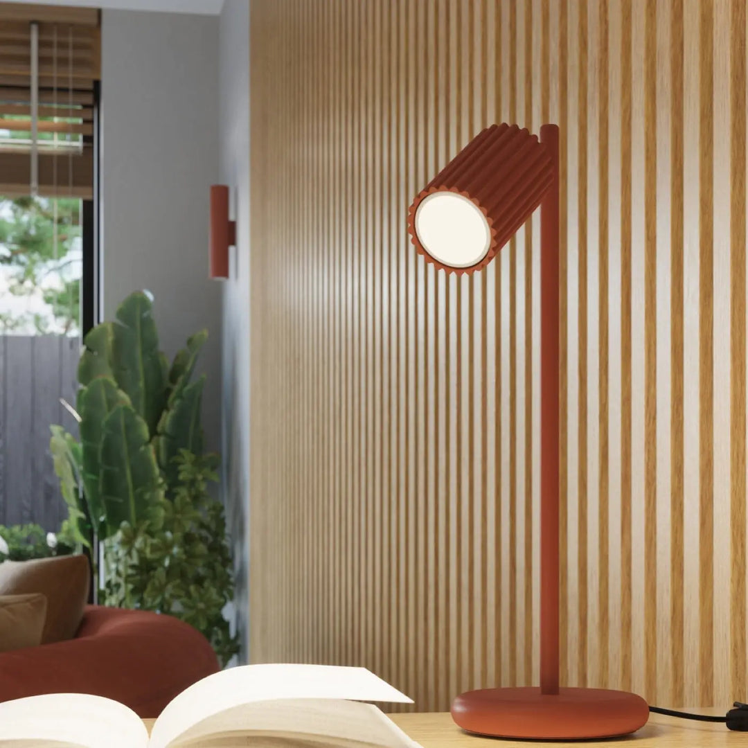 Applique murale karbon 20 rouge ocre avec tête cylindrique cannelée et ampoules gu10 interchangeables design minimaliste