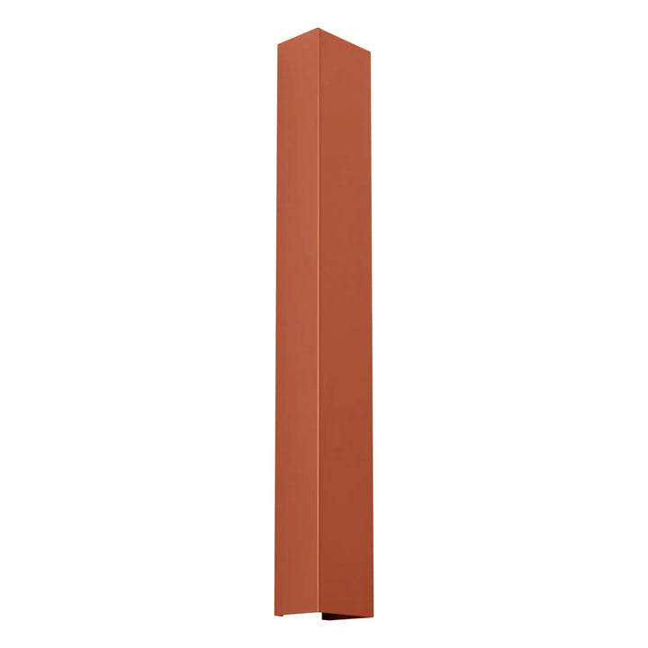 Applique murale freya 60 cuivre rouge ocre en métal rectangulaire minimaliste de la collection composée d’appliques murales cinq coloris