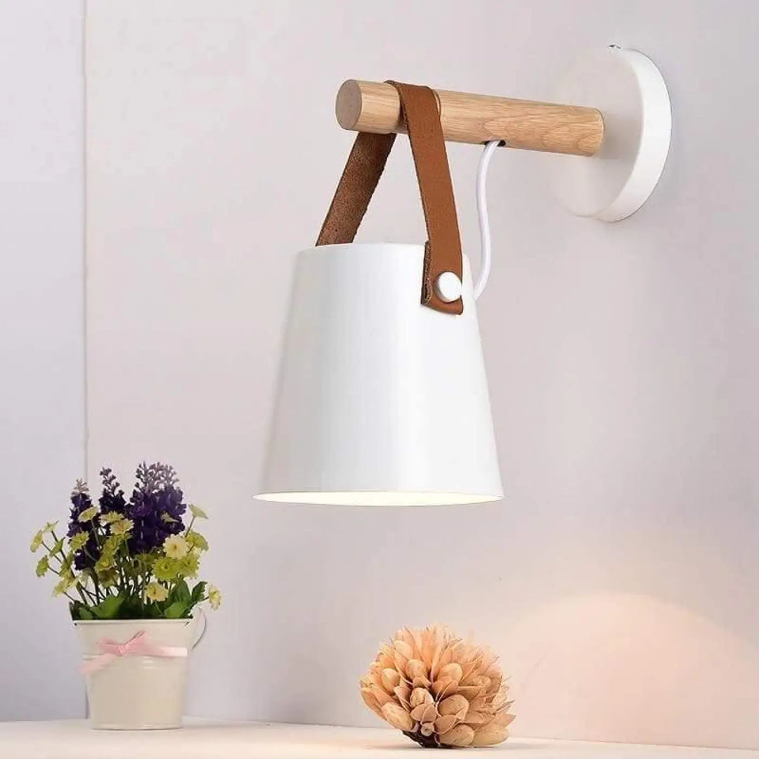 Applique Murale Scandinave Bois au Design Épuré