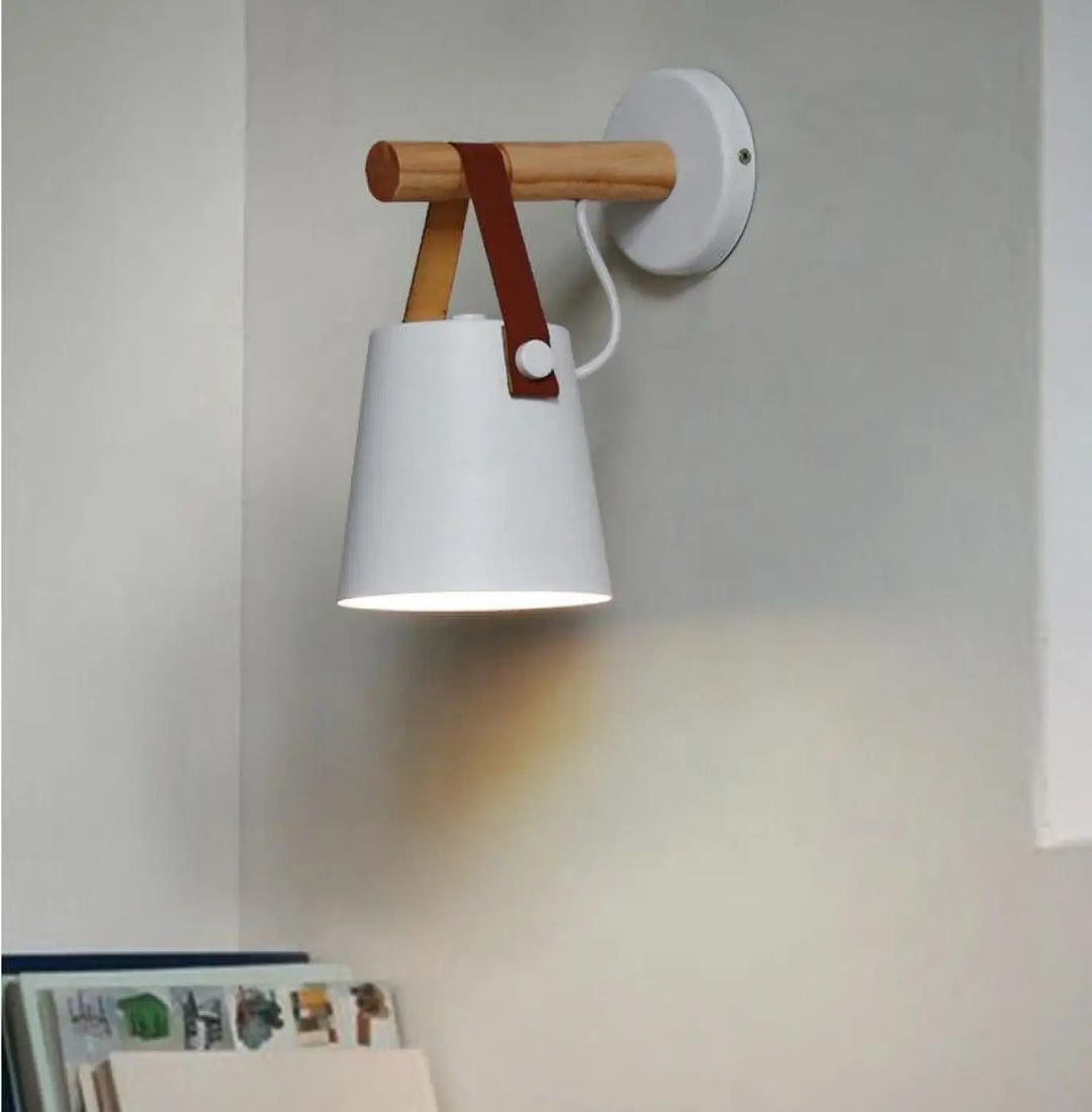 Applique Murale Scandinave Bois au Design Épuré