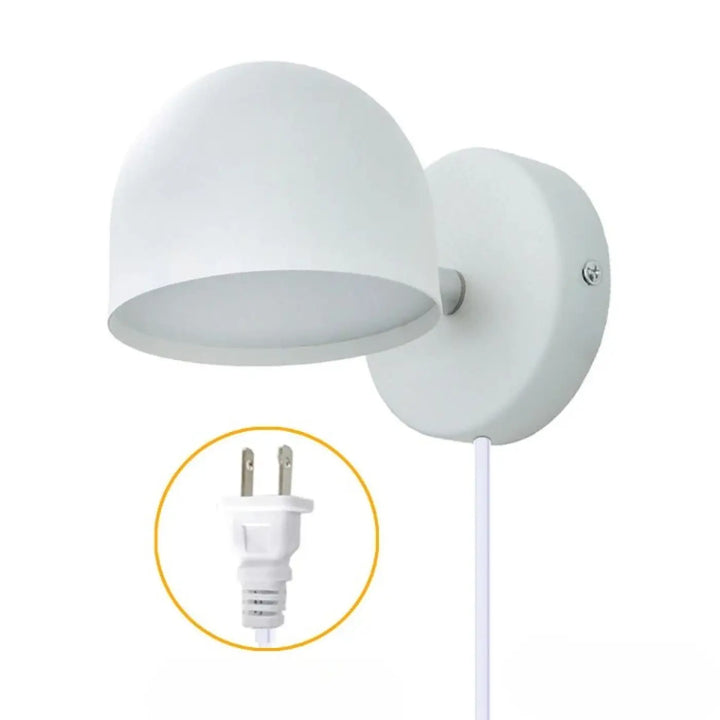 Applique murale osly blanche finition mate dome style scandinave avec plaque circulaire et cordon intégré participe à créer ambiance moderne
