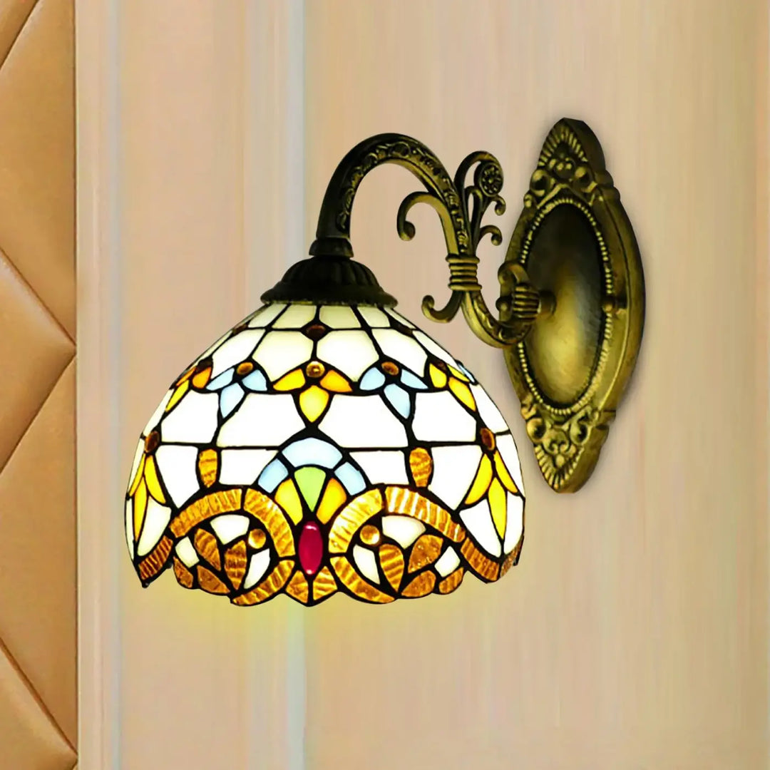 Applique Murale Style Tiffany Au Design Vintage Avec Ses Mosaïques