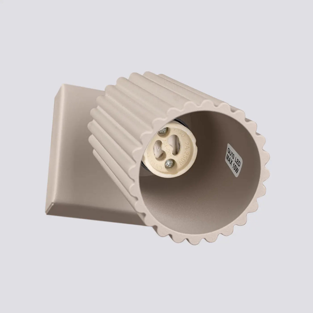 Applique murale karbon taupe en design minimaliste avec spot led fluté et douille g9 pour ampoules gu10 interchangeables