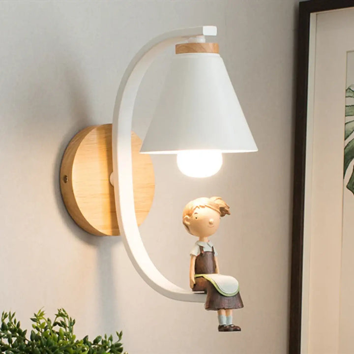 Applique Murale Tête De Lit Avec Petite Fille Assise