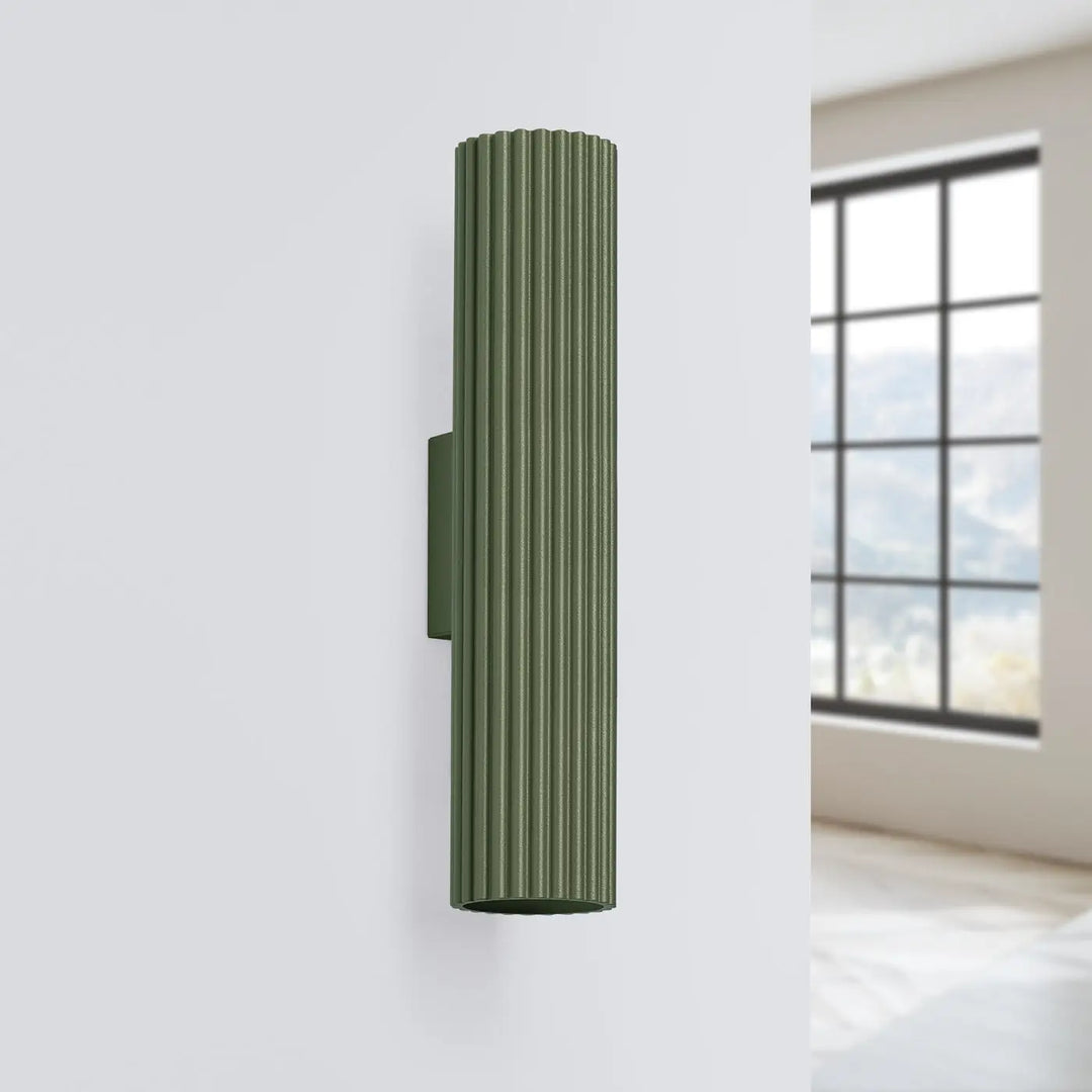 Applique murale karbon 30 vert olive en design minimaliste avec ampoules gu10 interchangeables plafonnier karbon allie