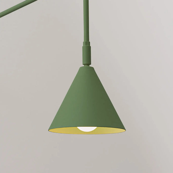 Applique murale moderne en forme exceptionnellement légère vert olive avec finition mate et intérieur jaune chaud