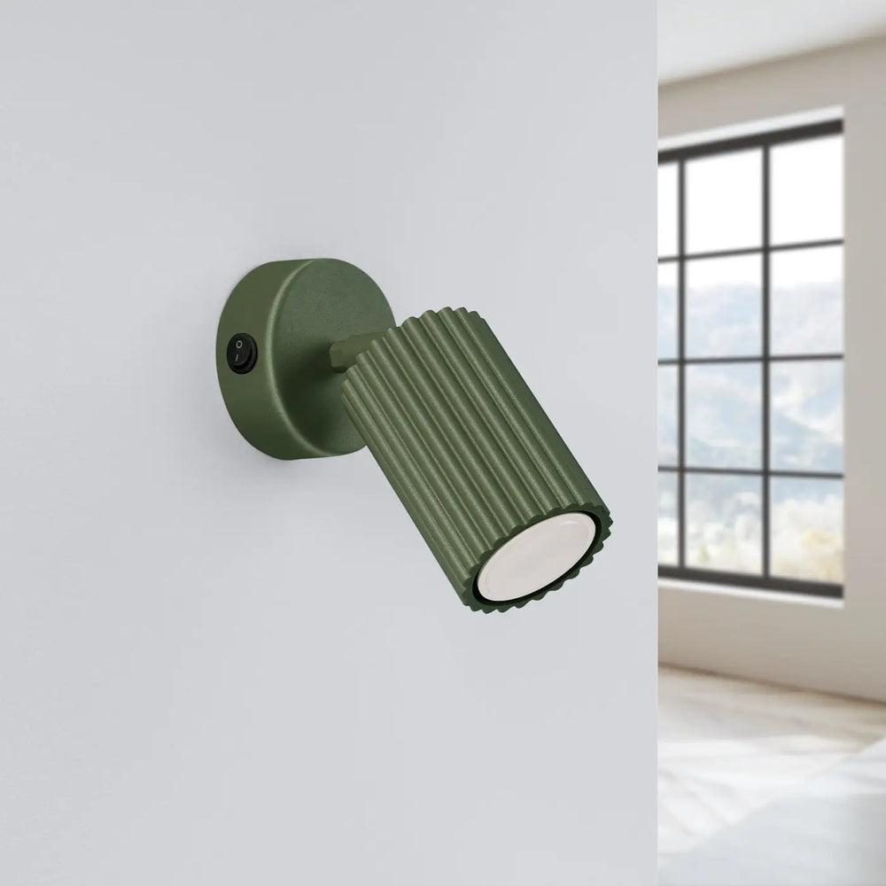 Applique murale avec interrupteur karbon vert olive en design minimaliste avec ampoules gu10 interchangeables