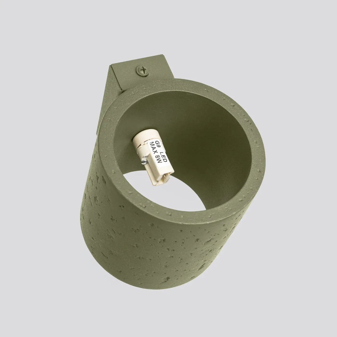 Applique orbis béton vert olive avec corps géométrique attire et led blanche pour un accent décoratif unique mural