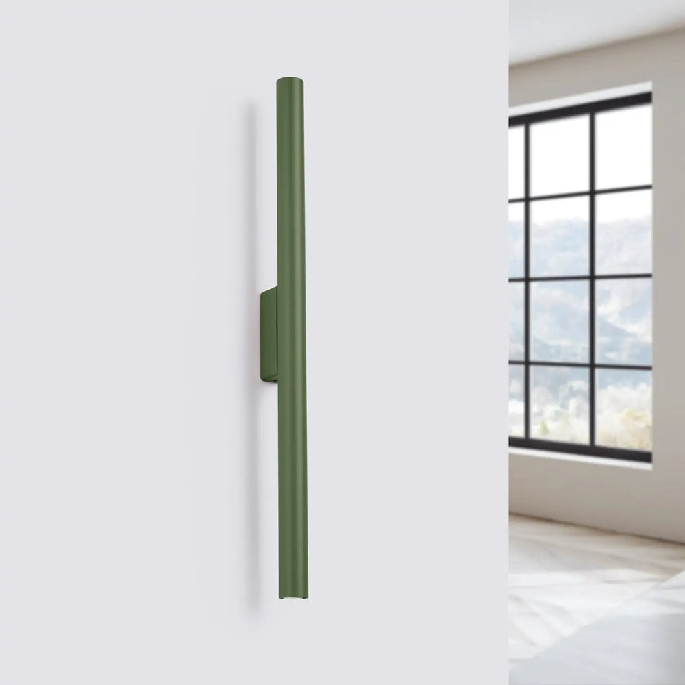 Applique murale pastelo 2 vert olive cylindrique avec forme minimaliste pour éclairage mural élégant