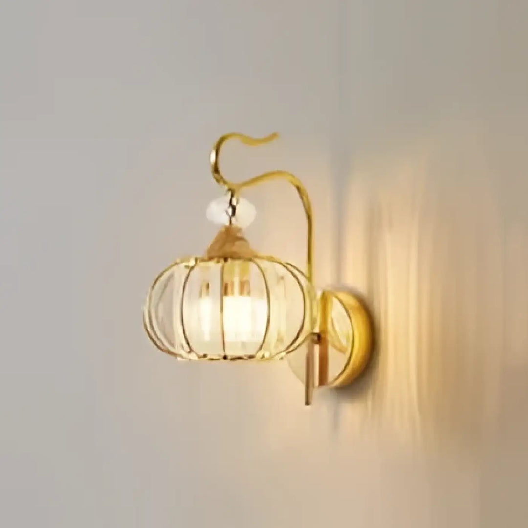 Applique murale jamie en cage dorée vintage avec ampoule chaude pour ambiance murale vintage élégante