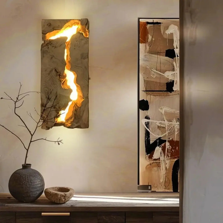 Applique murale waihan en bois naturel avec intérieur lumineux couleur ambrée pour chambre à coucher