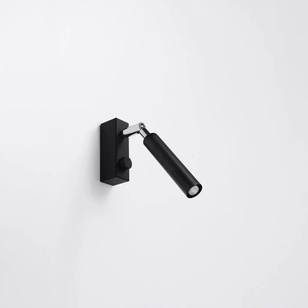 Applique murale moderne noir eyetech avec bras ajustable et fini mat style industriel et faisceau eyetech