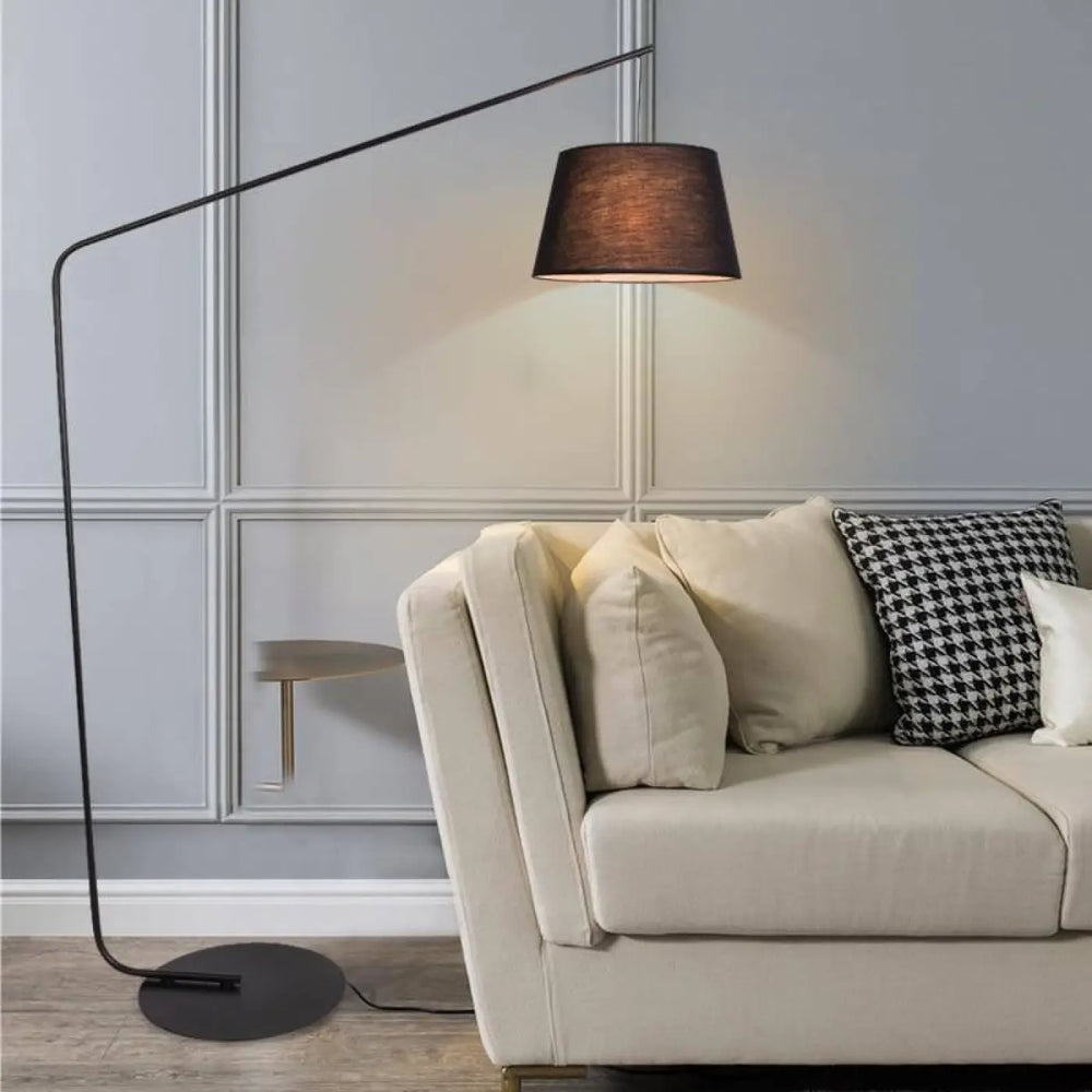 Grand Lampadaire Arc En Aluminium Noir Au Style Élégant