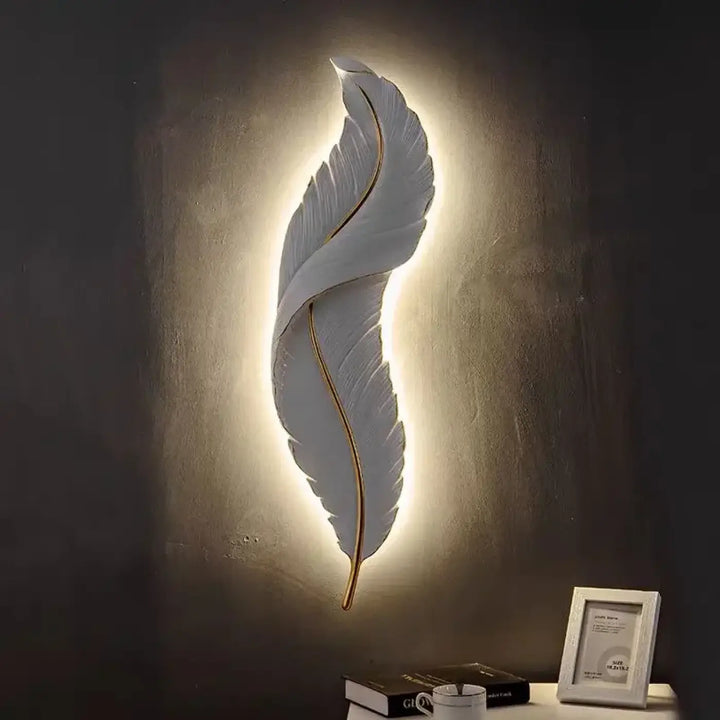 Grande Applique Murale En Forme De Plume Blanche Élégante