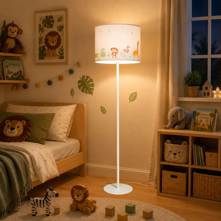 Lampadaire blanc enfant avec abat-jour cylindrique illustré d’animaux de la jungle colorés pour chambre enfant
