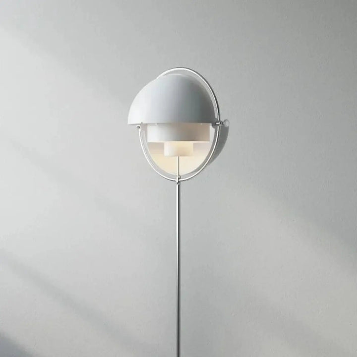 Lampadaire design en métal doré et noir moderne chic doré