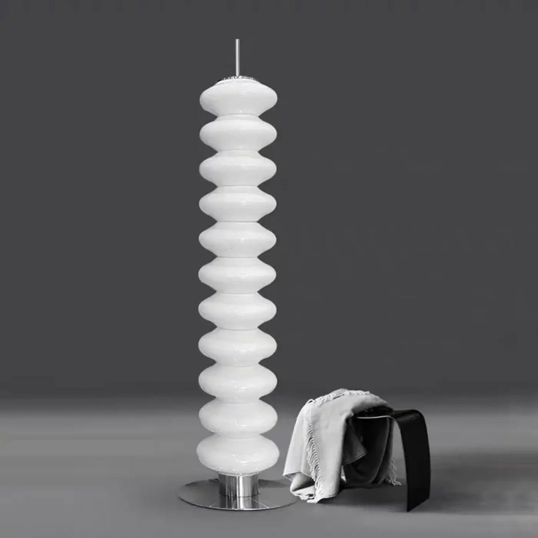 Lampadaire éclairage élégant verre blanc et base métal chic