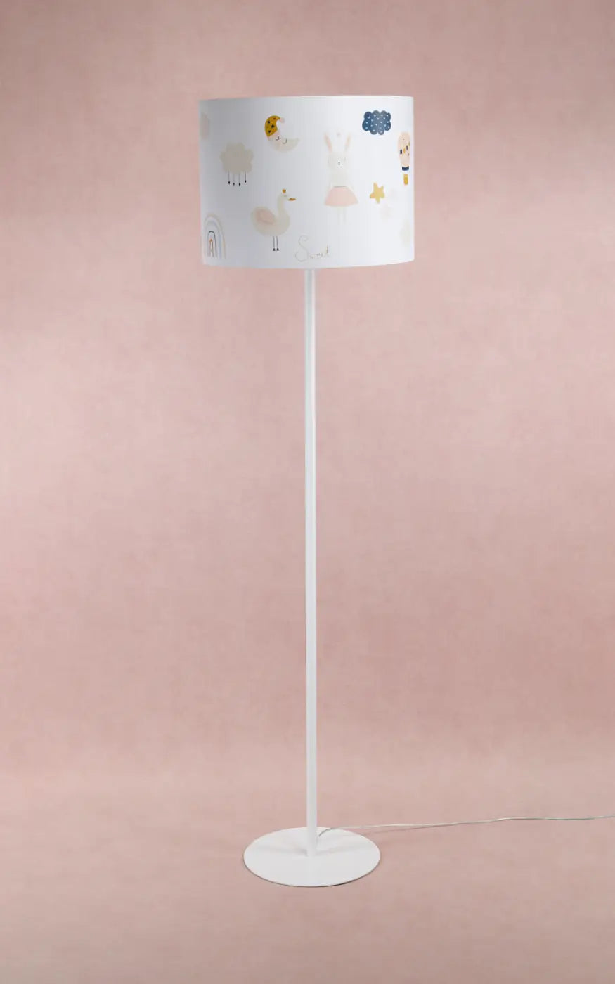 Lampadaire enfant blanc avec abat-jour cylindrique motif douceur enchantée animaux étoiles et nuages pastel