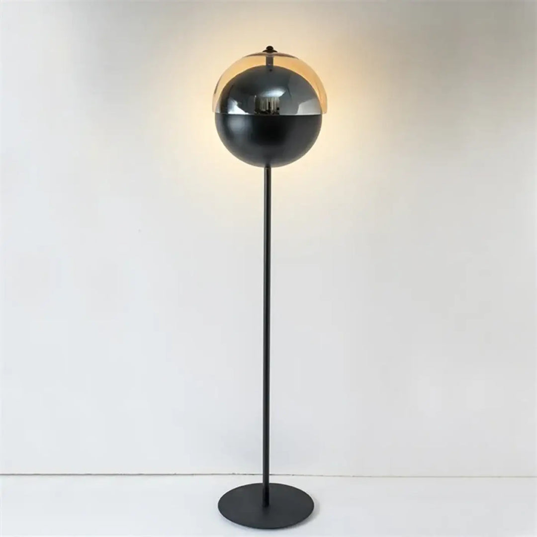 Lampadaire minimaliste noir avec abat jour en verre fumé led