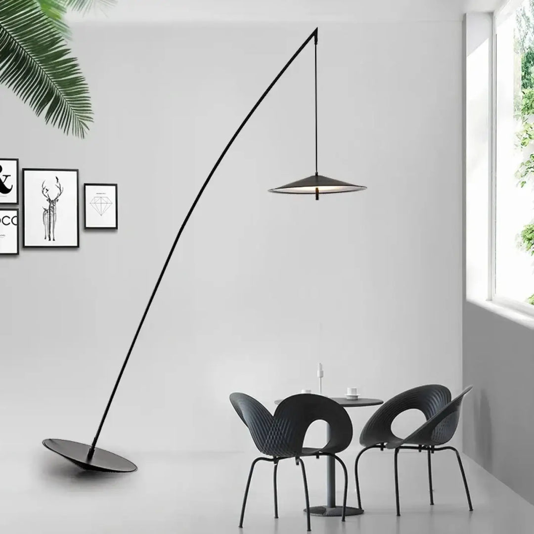 Lampadaire moderne noir arche avec diffuseur suspendu circulaire permet également un éclairage élégant et fonctionnel