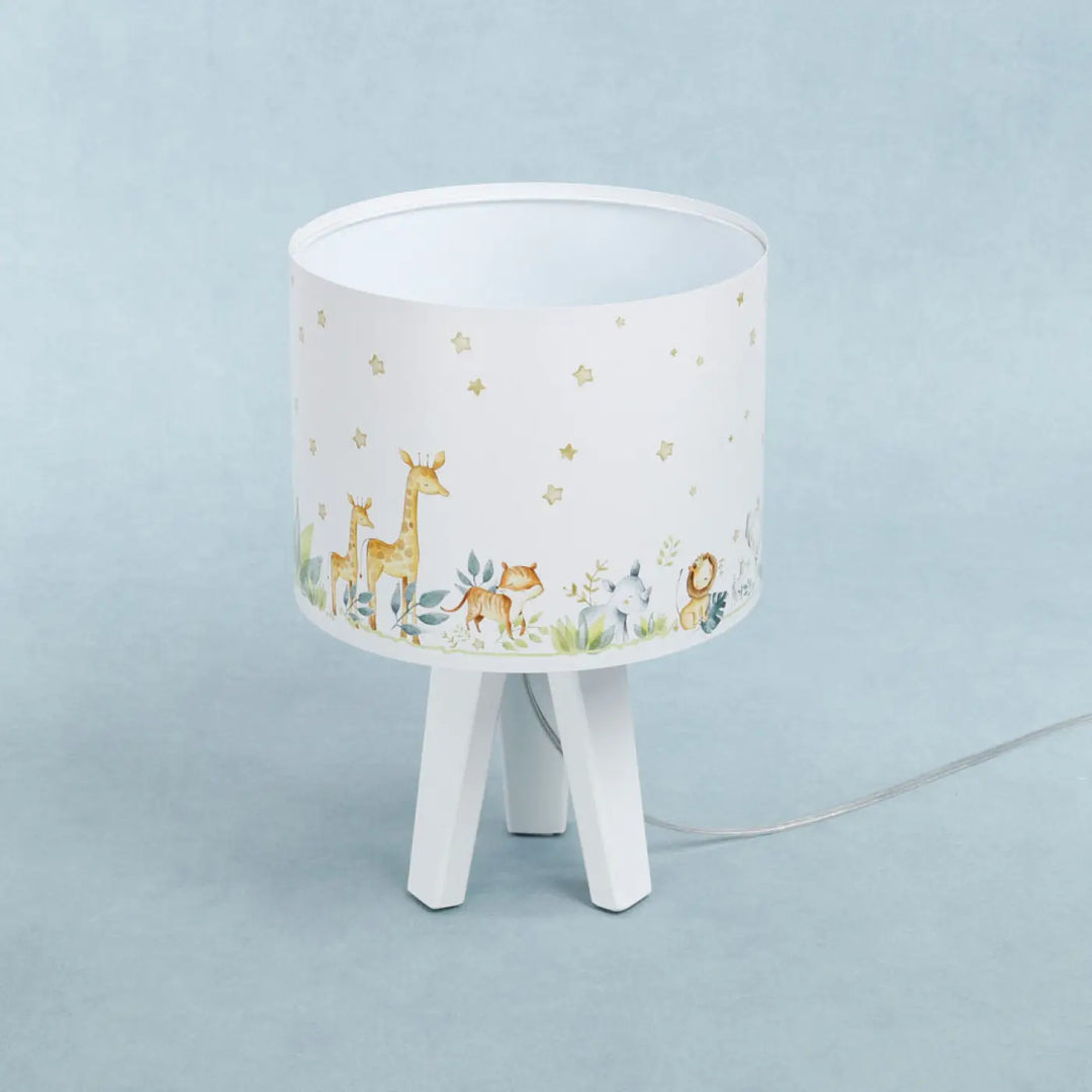 Lampe de table sweet dreams blanc avec abat-jour cylindrique motifs animaliers aquarelle bois jaune chevet enfant